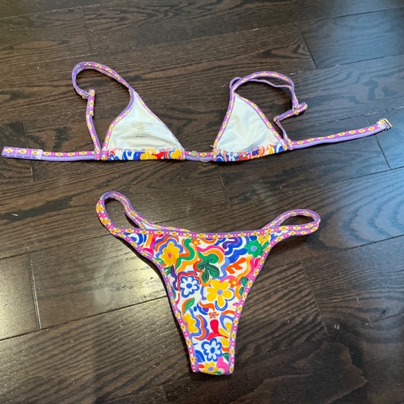 Bikini set - Picture 2 of 3